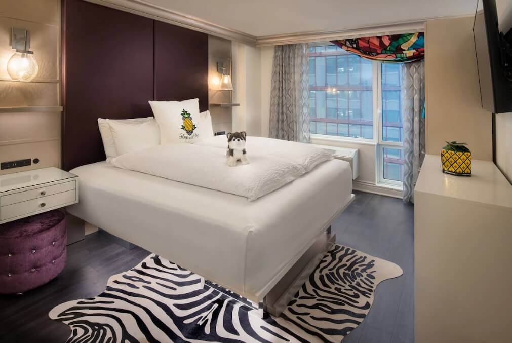 Staypineapple, An Artful Hotel, Midtown