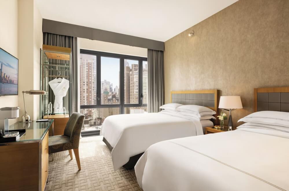 Executive Hotel Le Soleil New York