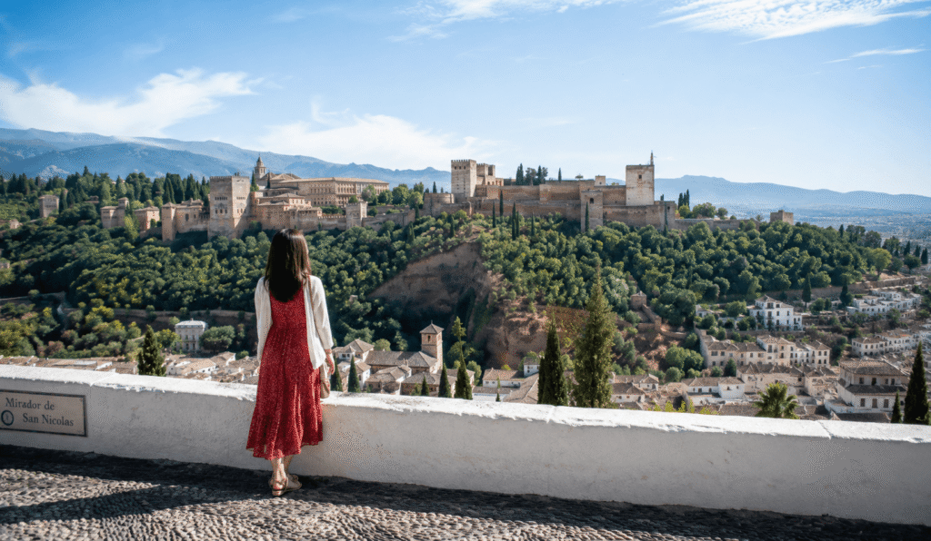 Sightseeing Spots in Granada City and Recommended Tourist Cities Nearby