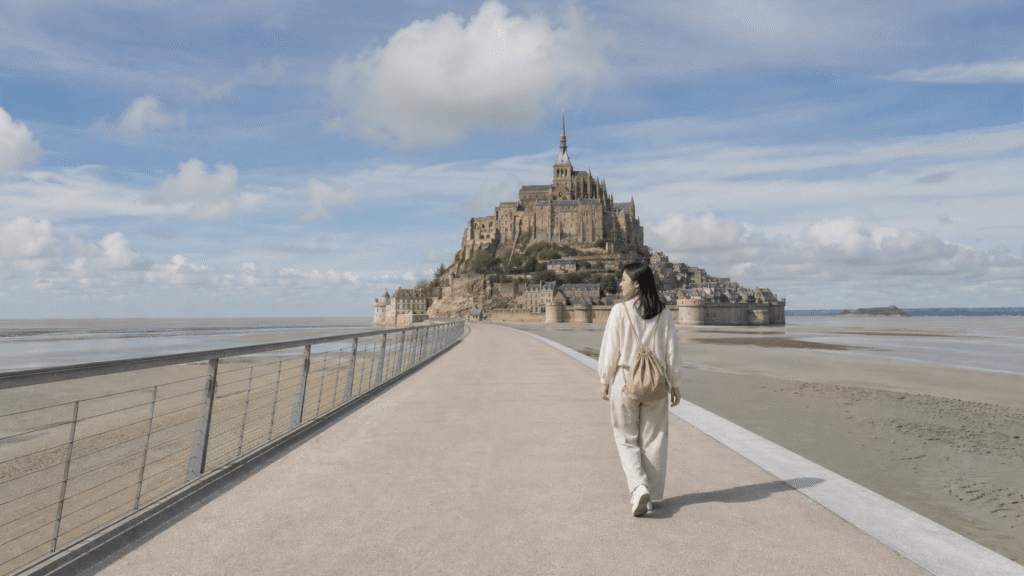 Head to Mont Saint-Michel on foot.
